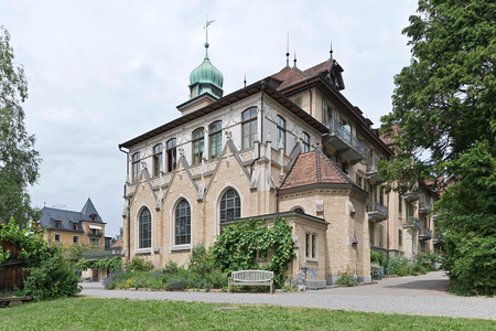Gesundheitszentrum für das Alter Klus Park